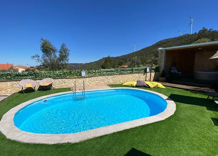 Da Serra Hébergement de vacances Porto de Mós